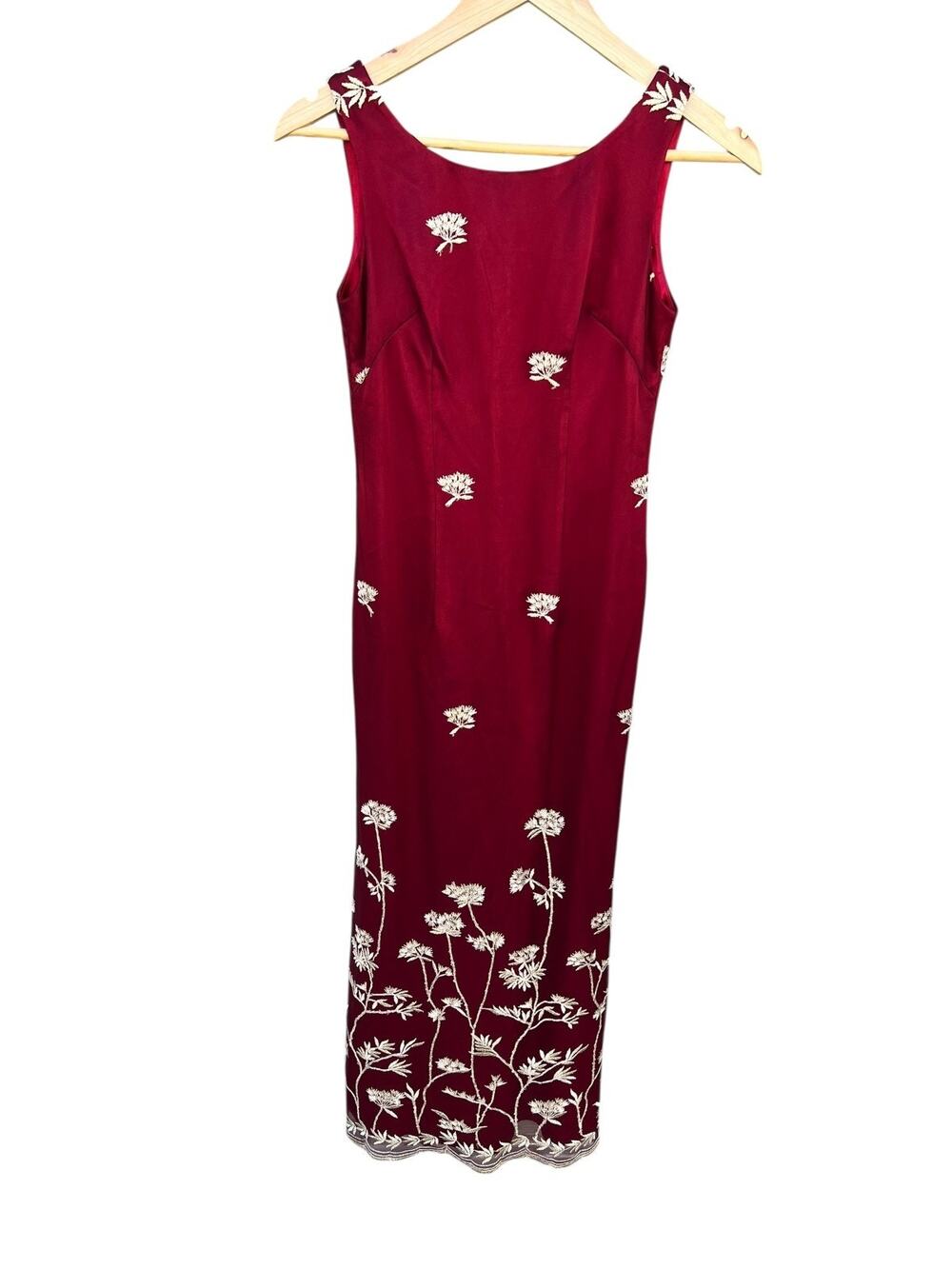 Women's Vintage 90s SMALL Chiffon Red Party Long Dress Sleeveless Embroidered